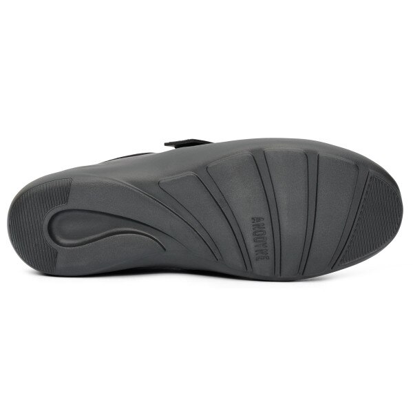 No. 67 Casual Comfort in Black